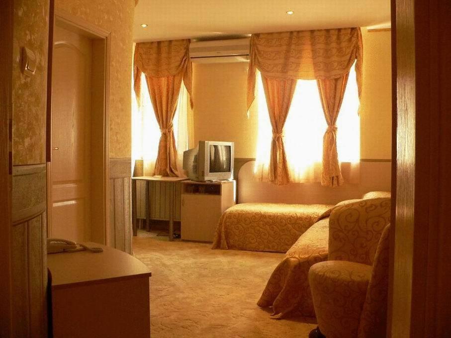 Hotel Dali Plovdiv Rum bild