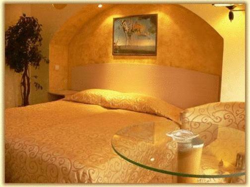 Hotel Dali Plovdiv Rum bild
